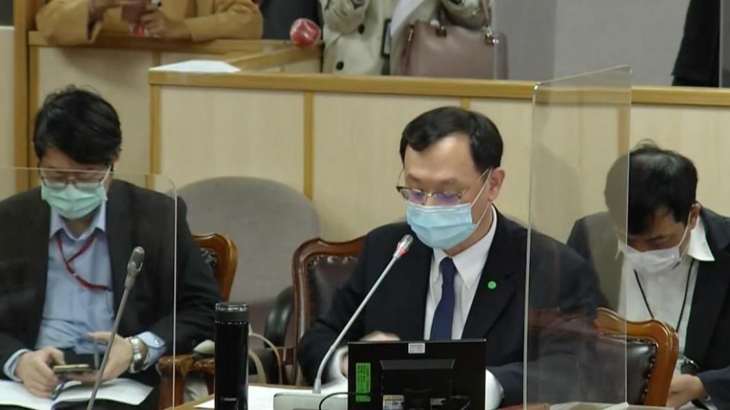 衛生福利部常務次長石崇良。（圖／翻攝國會頻道）