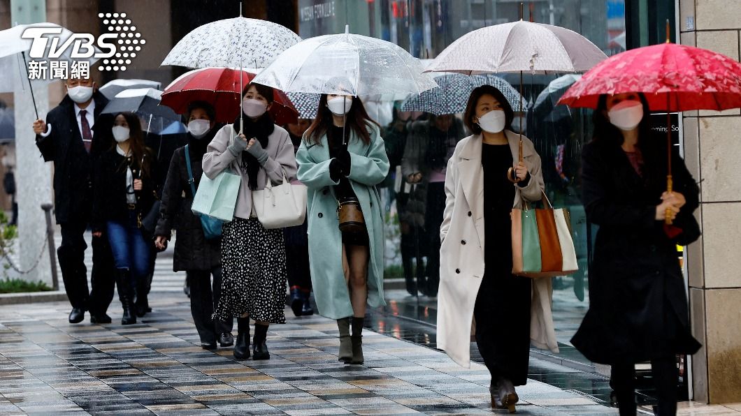 日本的密切接觸者仍須隔離。(圖/達志影像路透社)