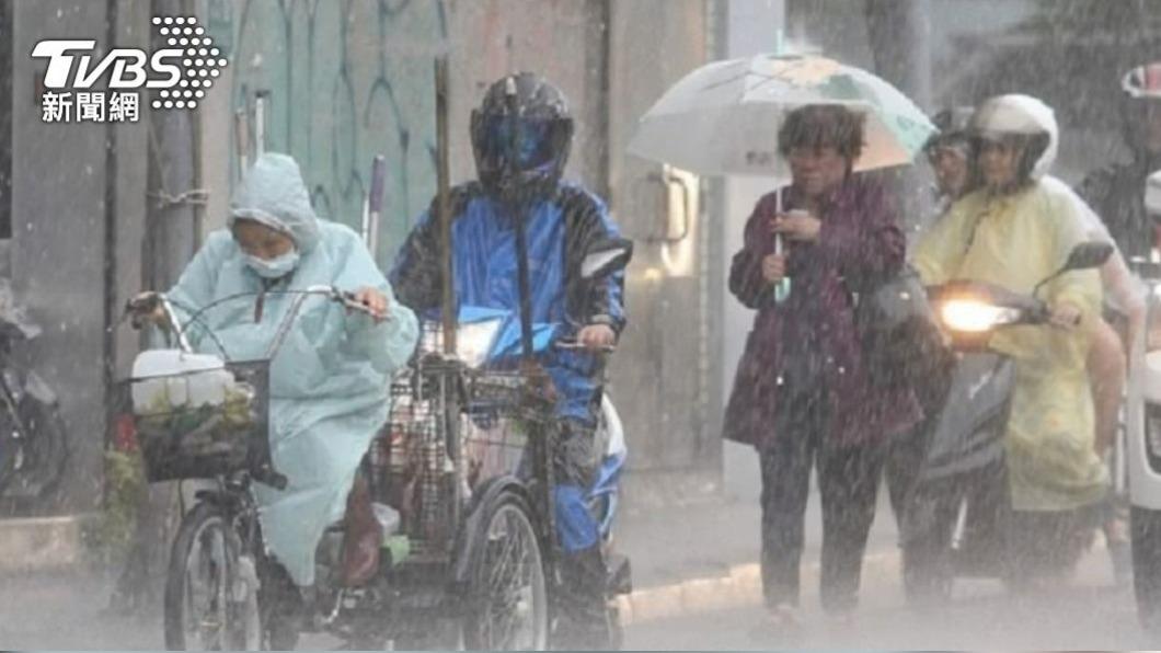 全台越晚雨下越大。(示意圖/TVBS資料照)