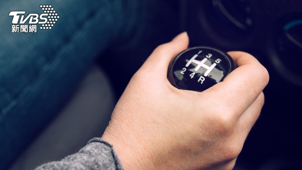 學開車「練手排」是哪類人? 內行吐心聲:是種情懷