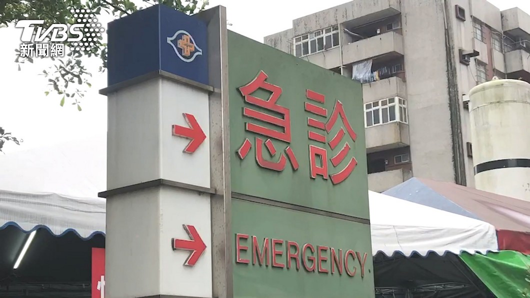3歲孫燒到迷糊！嬤送醫被趕回急求救　他霸氣1句被讚爆