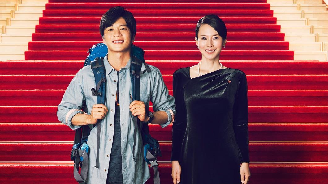 中谷美紀(右)、田中圭演出夫妻。(圖/CATCHPLAY 提供)