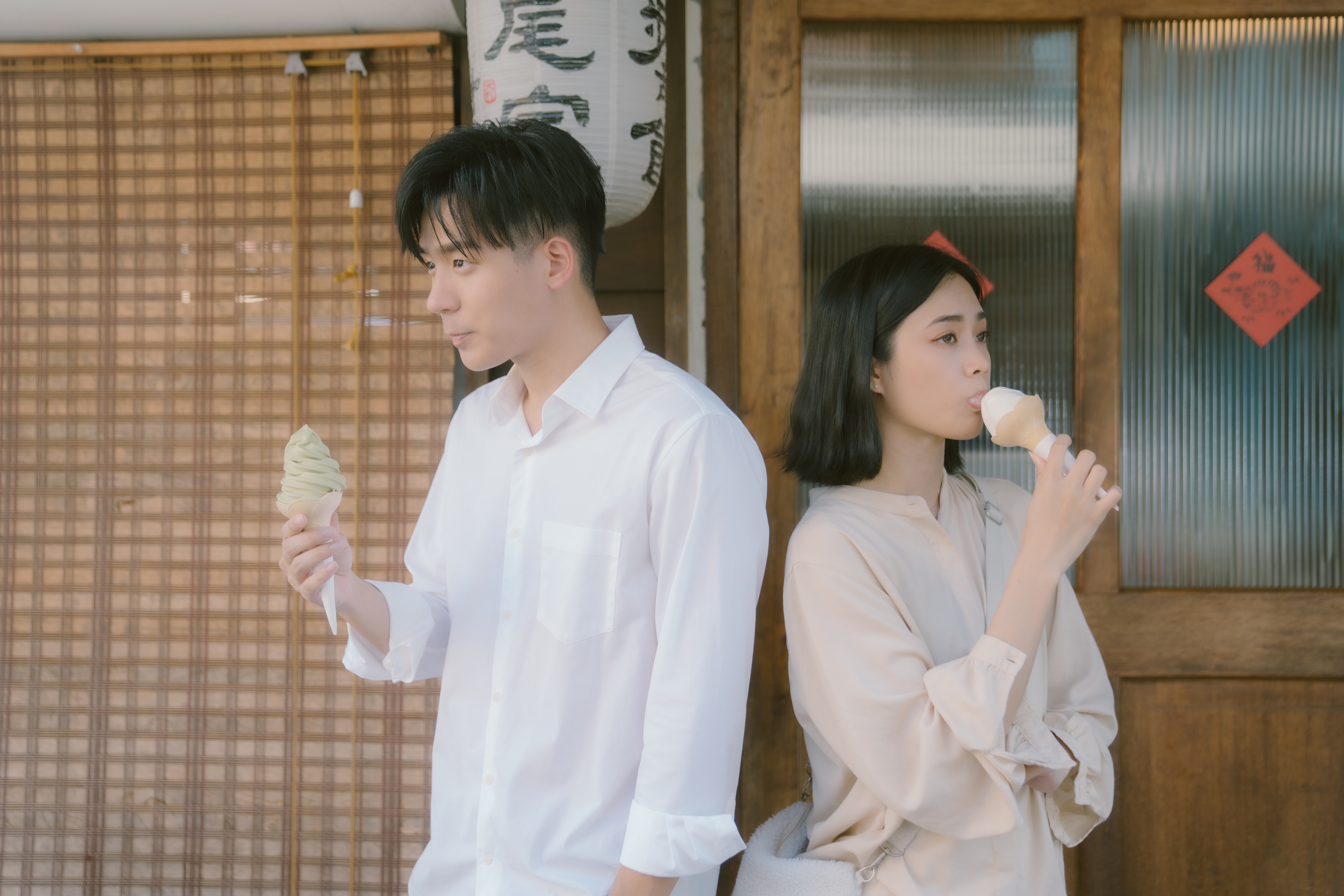 李杰明雖自稱沒女友,但笑說自己「不缺」。(圖/陶山音樂提供)