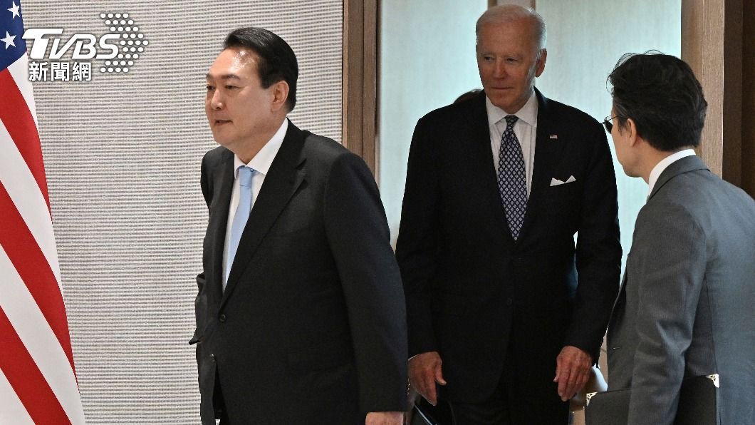 美韓領導人前後進入會談現場。（圖／達志影像美聯社）