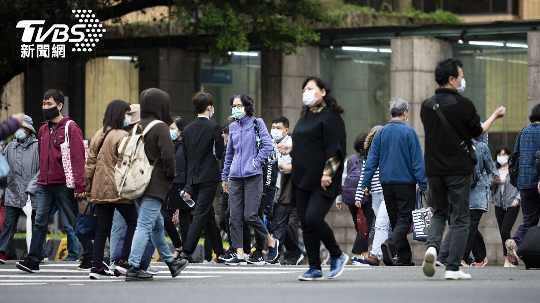 幕後/快篩陽=確診最快本週上路 醫曝專家會議「關鍵三決策」