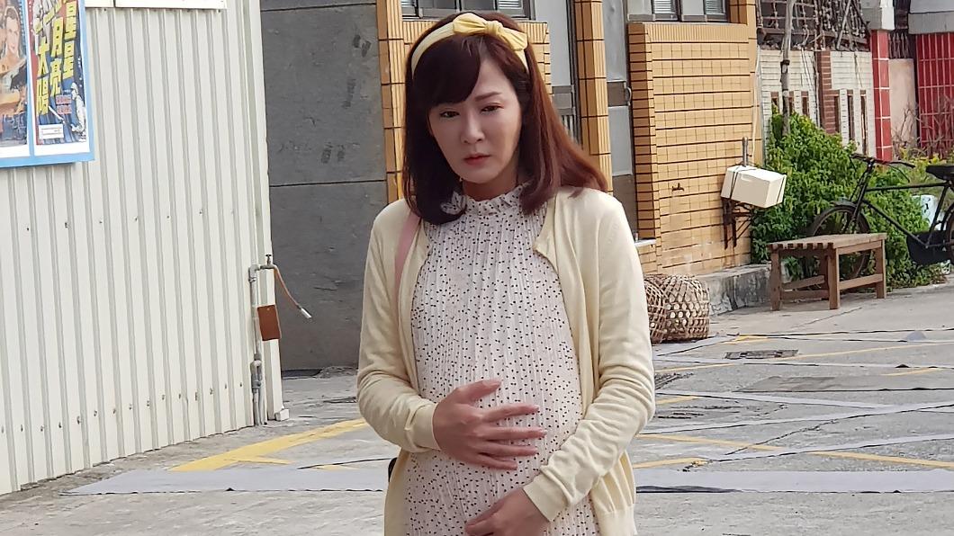 邱琦雯在《美麗人生》中飾演一名苦命童養媳。（圖／台視提供）