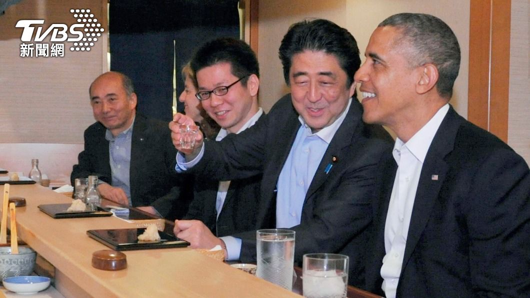 安倍招待歐巴馬吃赫赫有名「壽司之神」的店。(圖/達志影像路透社)
