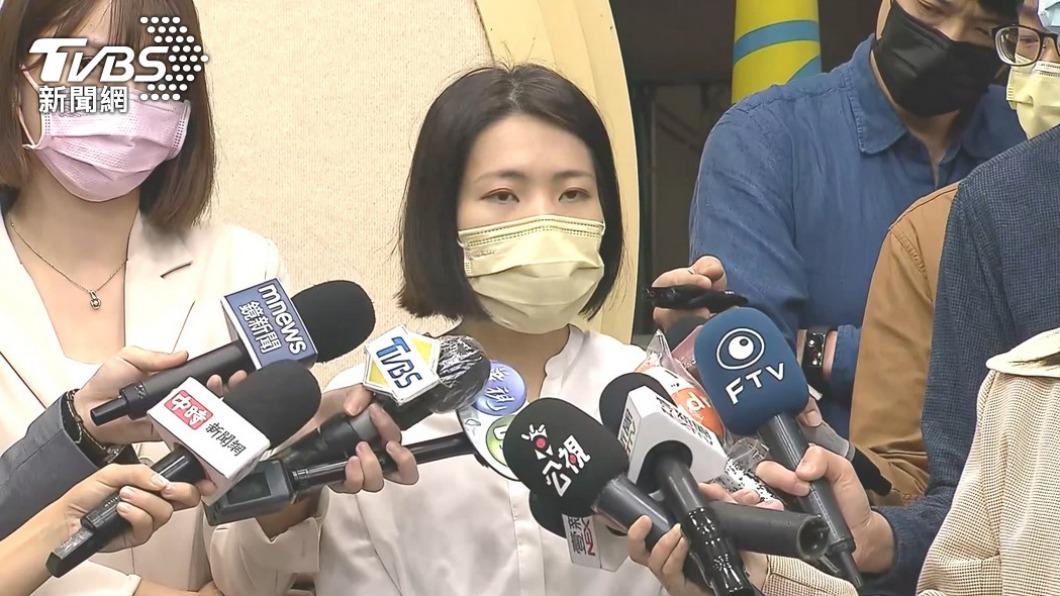 徐巧芯違停案又惹風波!忘記戴口罩違規 遭裁罰3千元