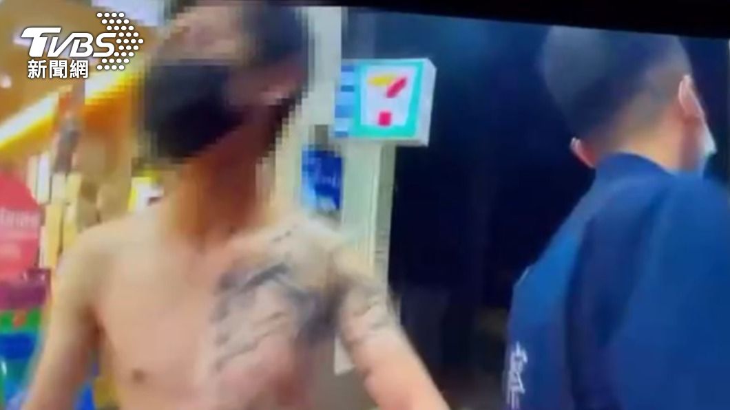 排氣管轟隆隆吵出火氣!男撂友圍毆騎士 遭法辦賠大了