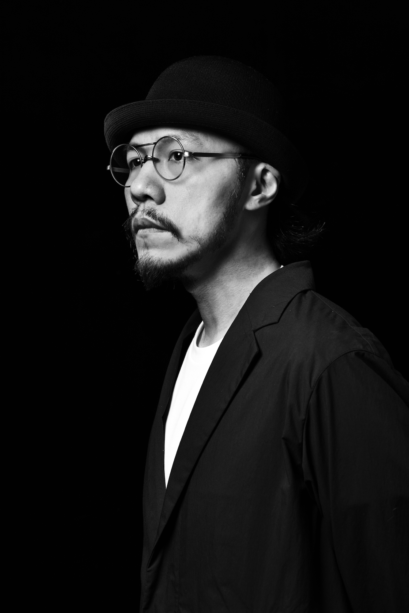 方序中擔任「小花計畫2022- Re:小花盛開的回音」策展人。(圖/相信音樂提供)