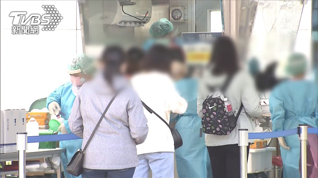 本土疫情進入高原期。(圖/TVBS)