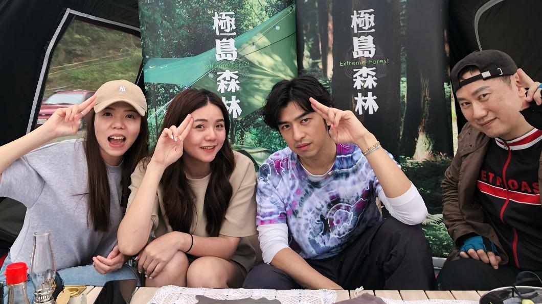 陳柏霖（右2）與「欸你這週要幹嘛」錄影。（圖／LINE TV提供）