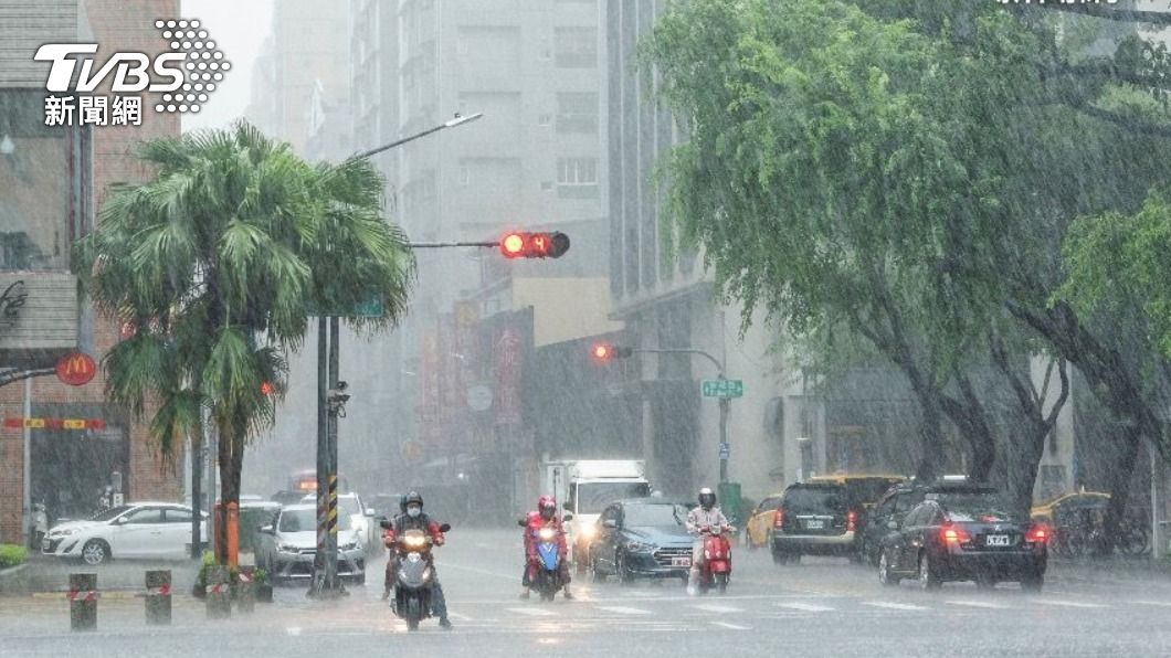 雨彈狂炸「車內也下小雨」?恐是這9大部位出問題