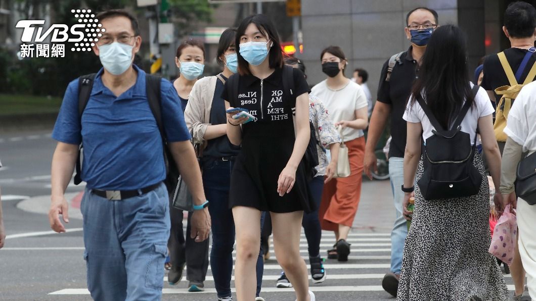 《彭博》稱台防疫排名「倒數第3」 網急喊小心:網軍集結中