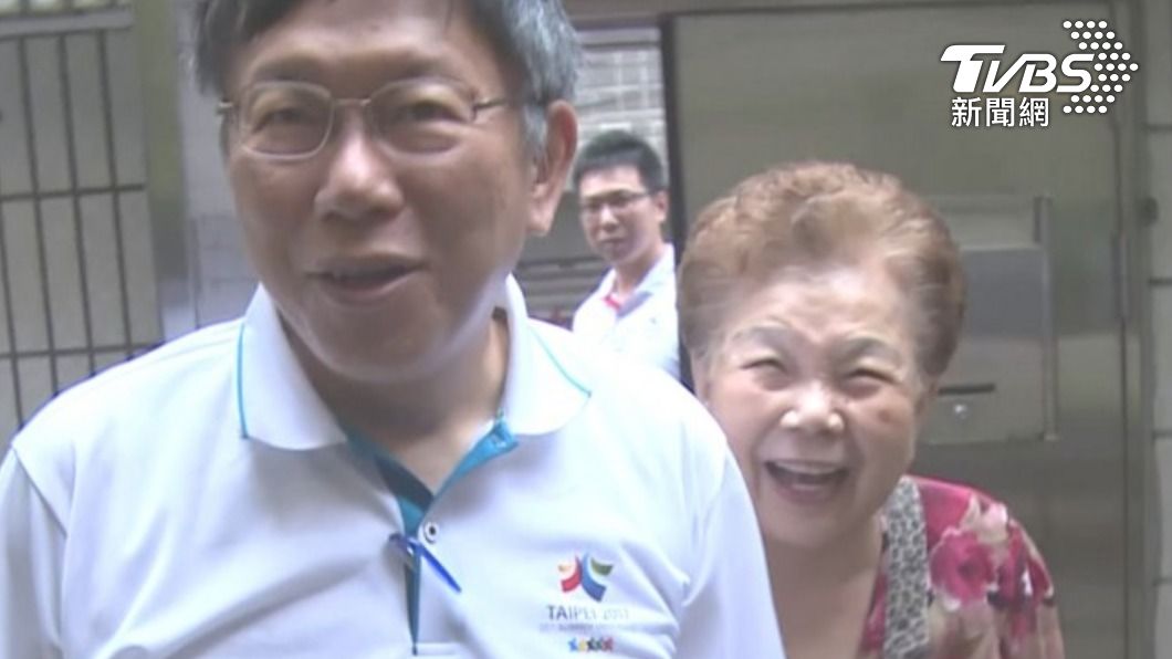 84歲柯媽「重摔瘀血」送加護!柯文哲還原經過:摔成貓熊