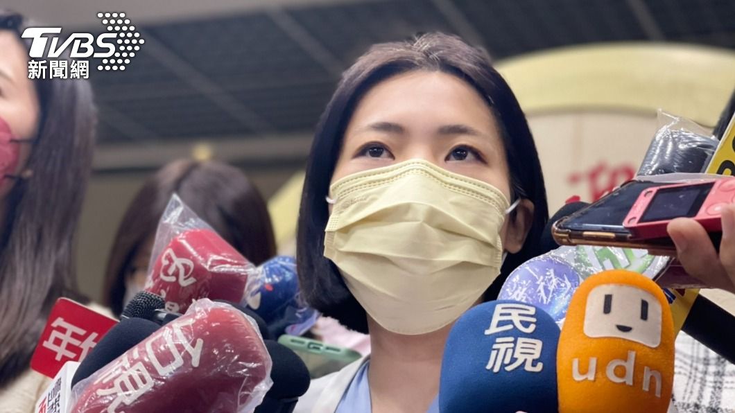 被開單對警說「回去再講」 徐巧芯:施壓不會這麼溫和