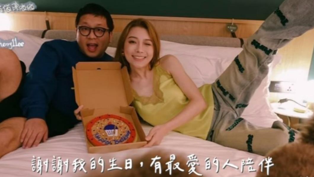 納豆許願希望依依只愛他一個。（圖／翻攝自依依 陳依依Sherry臉書）
