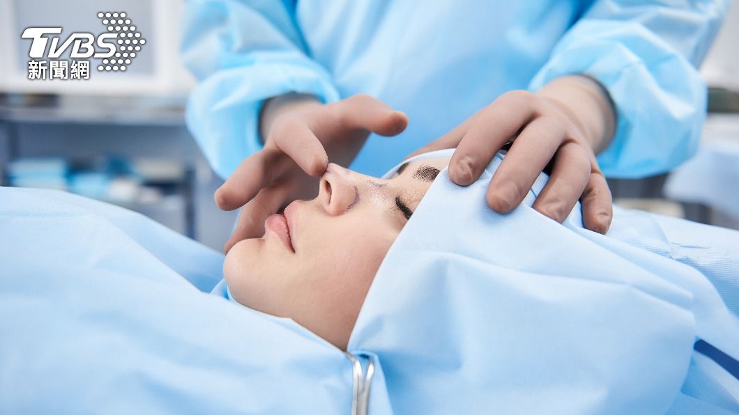 晶亮瓷打進「血管」!妙齡女隆鼻眼球位移 醫師判賠38萬