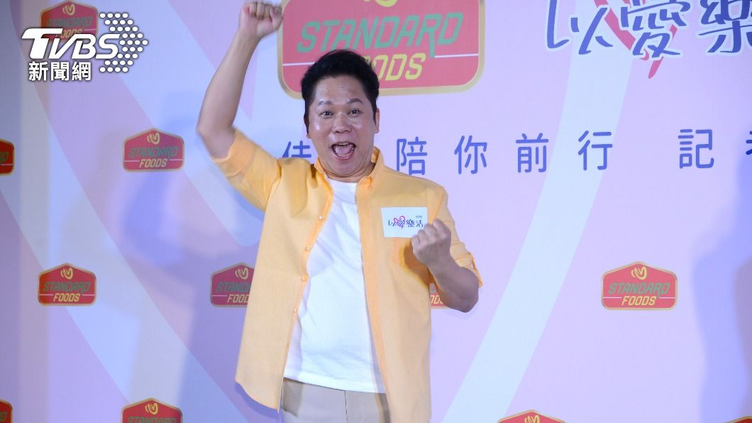 卜學亮現階段的工作以舞台劇與戲劇演出為主。（圖／許方正攝）
