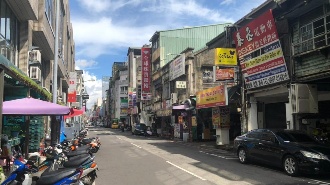 案件發生在台東東協廣場附近的手機行。（圖／民眾提供）