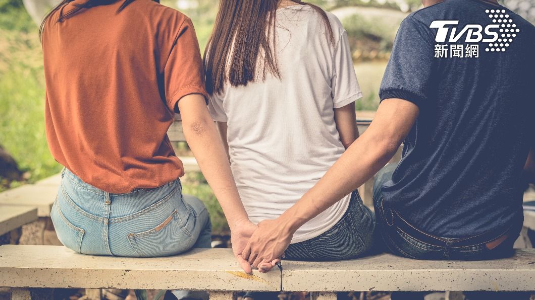 尖下巴的渣男容易因時局使其善於心計、愛情不專。（示意圖／shutterstock達志影像）