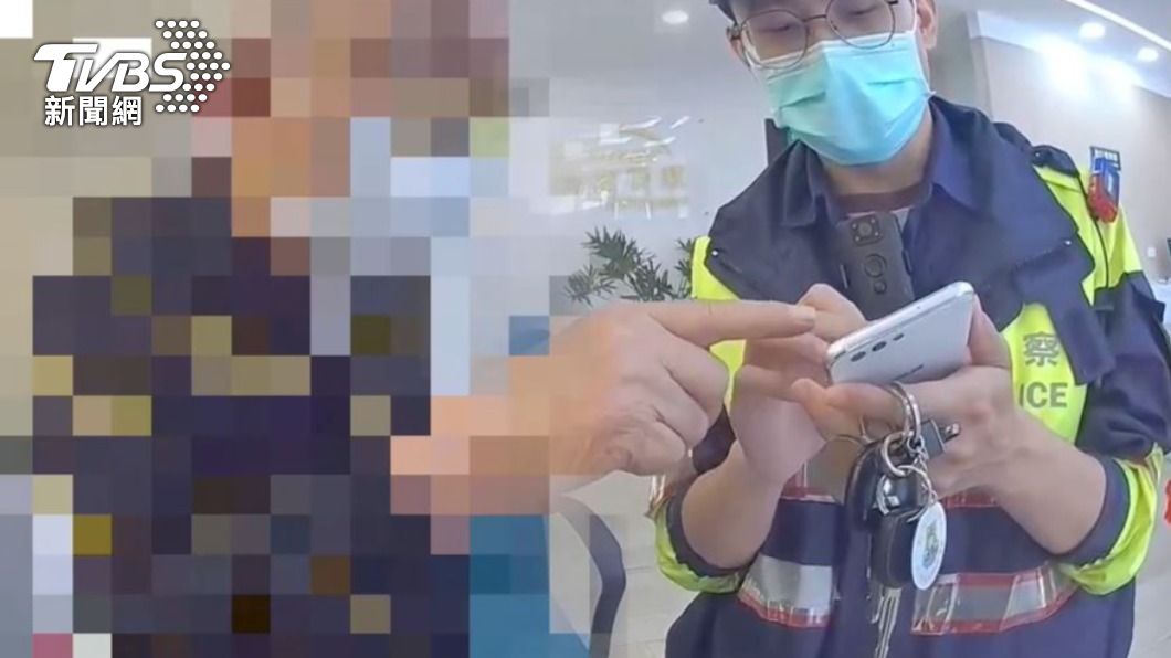 詐騙集團聽到員警聲音,馬上將電話掛斷。(圖/TVBS)