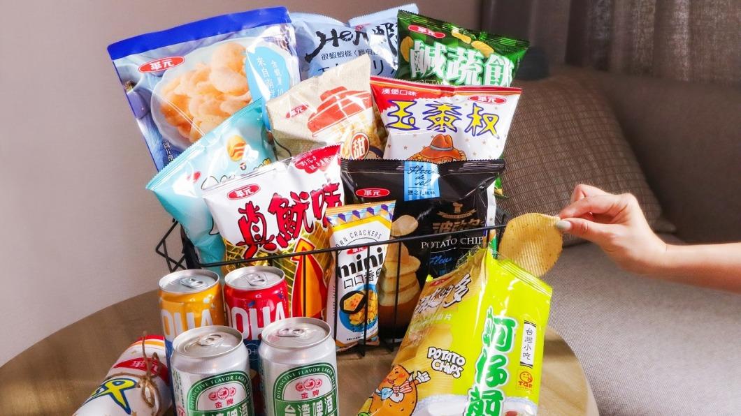 住房嗑零食!凱撒推懷念味道 喜來登聯名「龍蝦」洋芋片
