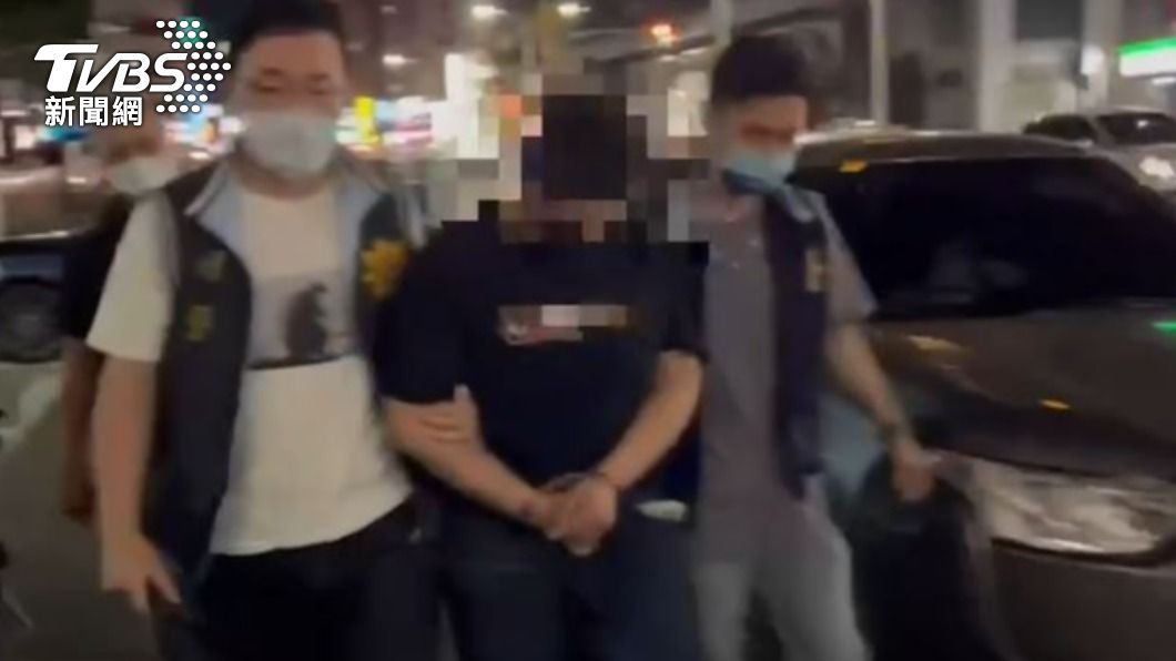 警方在板橋逮到該名嫌犯。（圖／TVBS）