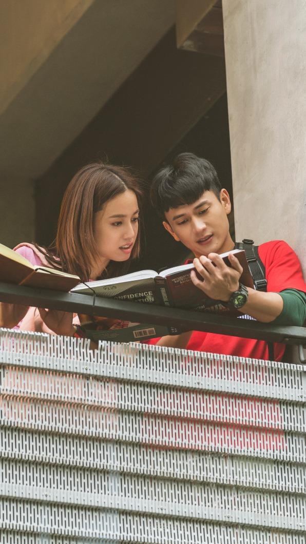 劉冠廷（右）、陳庭妮在劇中將譜出錯綜複雜的感情。（圖／時創影業提供）