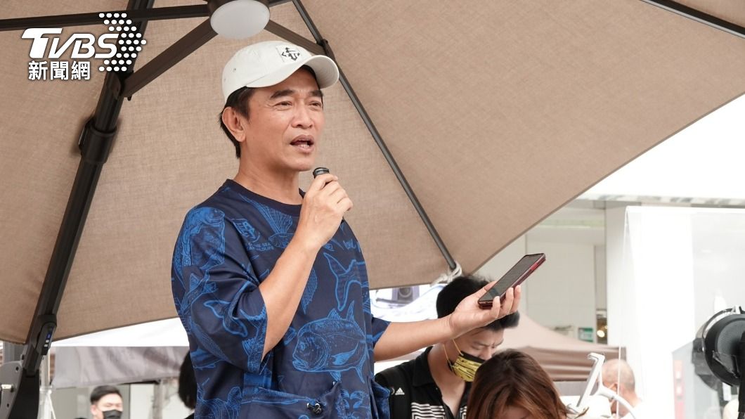 吳宗憲形容自己是燃料桶,負責把旗下藝人捧上高位。(圖/黃城碩攝)