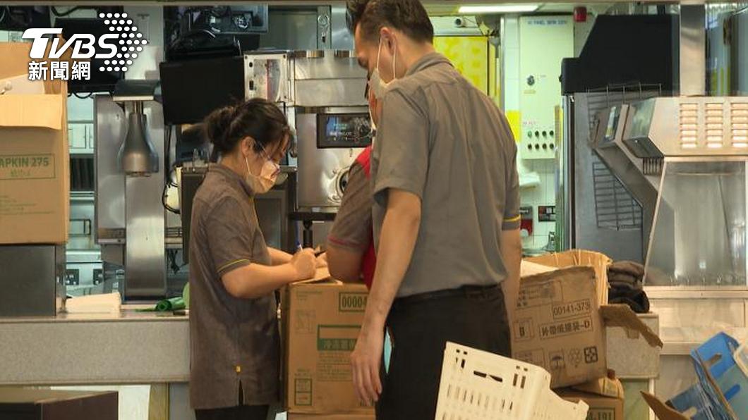 麥當勞光是去年就有6間門市收掉內用。（圖／TVBS資料畫面）