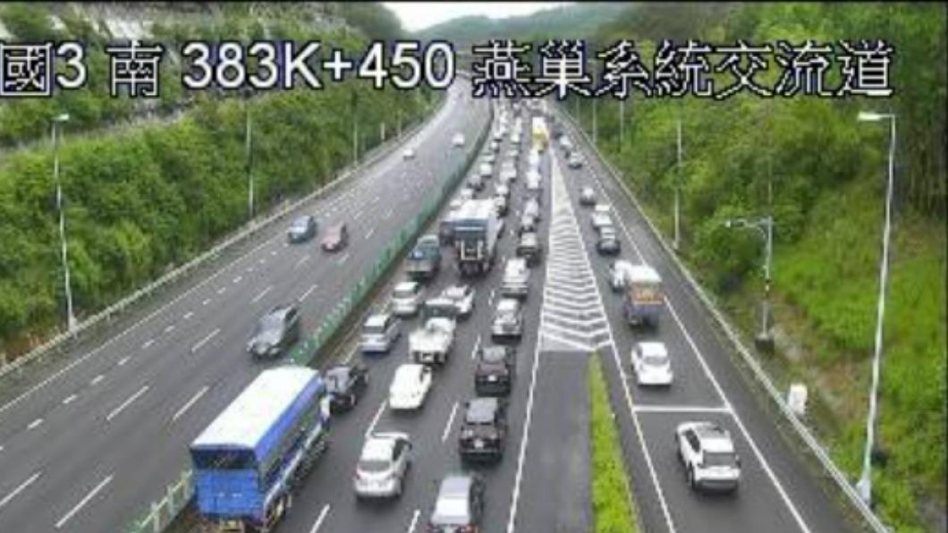國三路段追撞事故。(圖/翻攝自高公局)