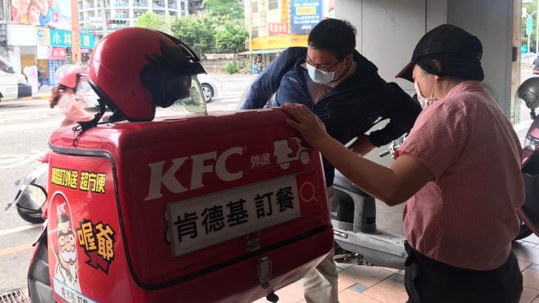 台中市外送平台業者管理自治條例 市政會議審議通過。圖/台中市政府