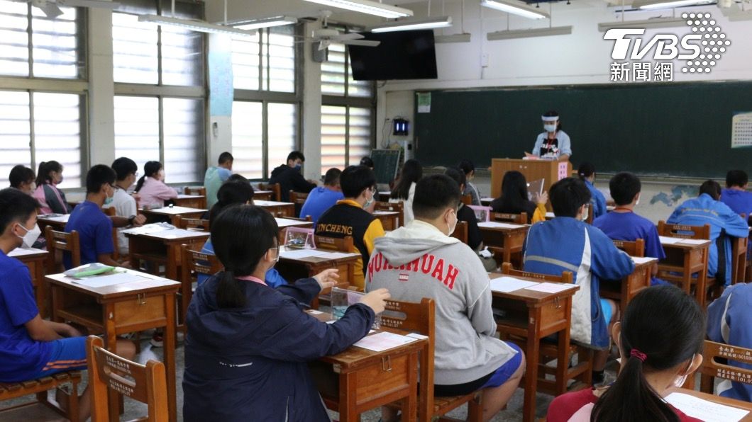 國中會考補考參考答案公布 15日開放查詢成績