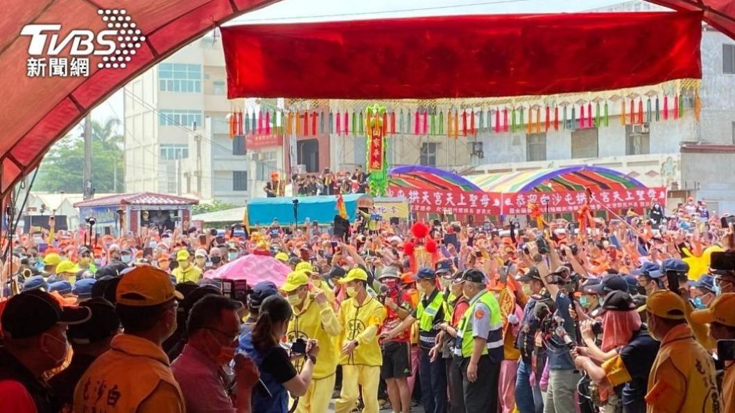 白沙屯媽祖繞境吸引數萬民眾朝聖。(示意圖/TVBS)