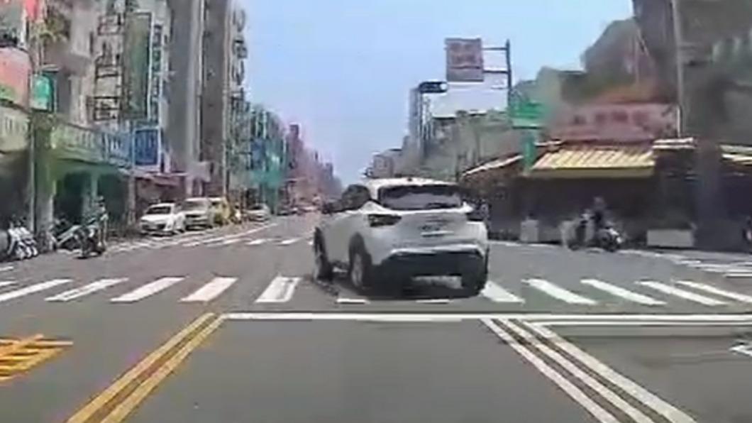 白休旅如入無人之境。（圖／翻攝自社會事影音）