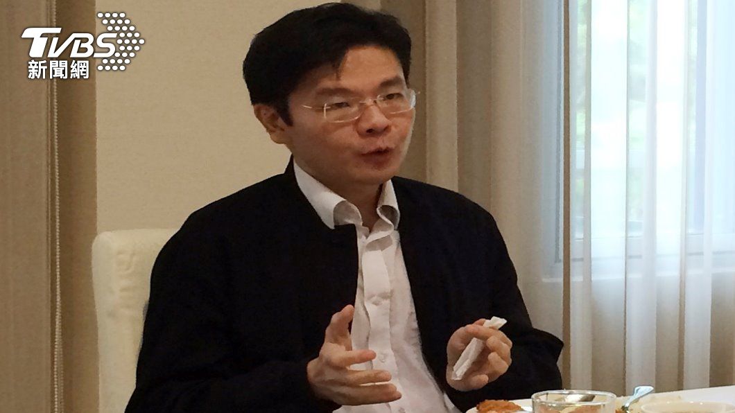 新加坡內閣改組 總理接班人黃循財升副總理