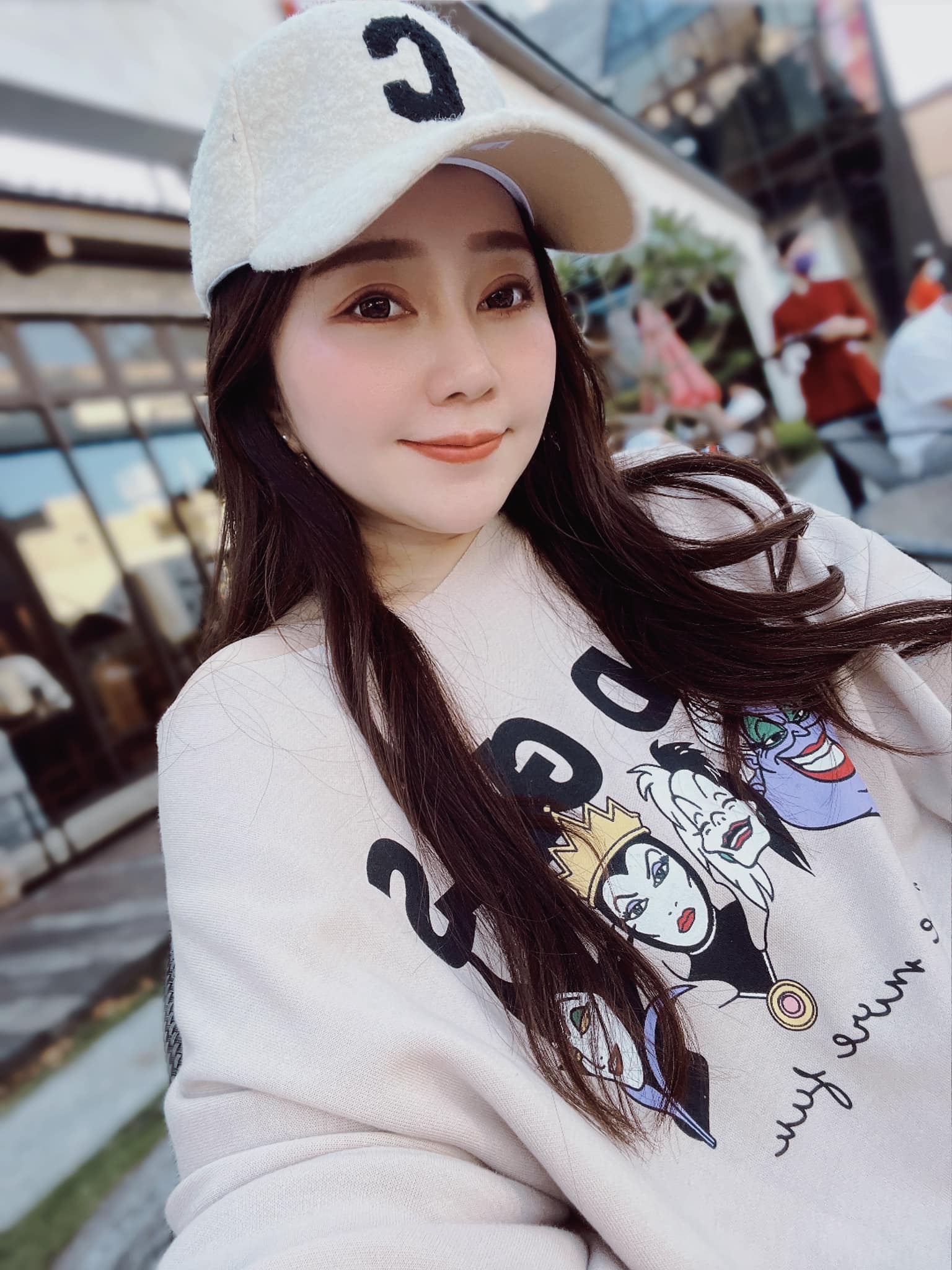身為三寶的天后闆妹懂得從媽媽的角度出發,吸引觀眾的共鳴。(圖/翻攝自天后闆妹臉書)