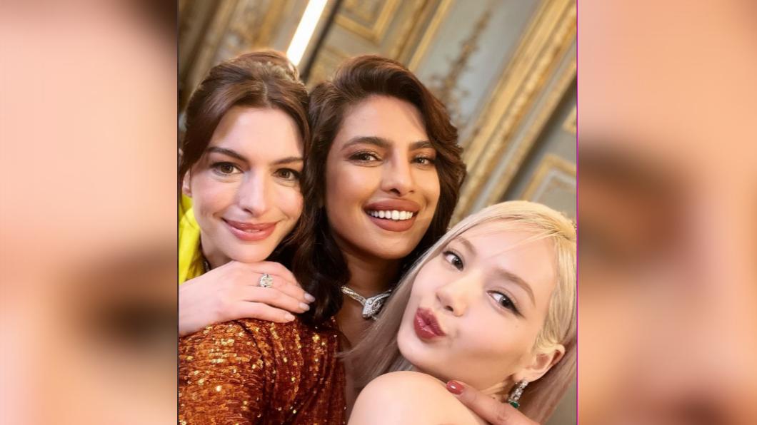 安海瑟威、LISA和琵豔卡喬普拉同框。（圖／翻攝自Priyanka Chopra IG）