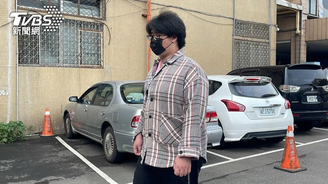 莊姓助理聲稱是一時被金錢迷惑。（圖／TVBS）