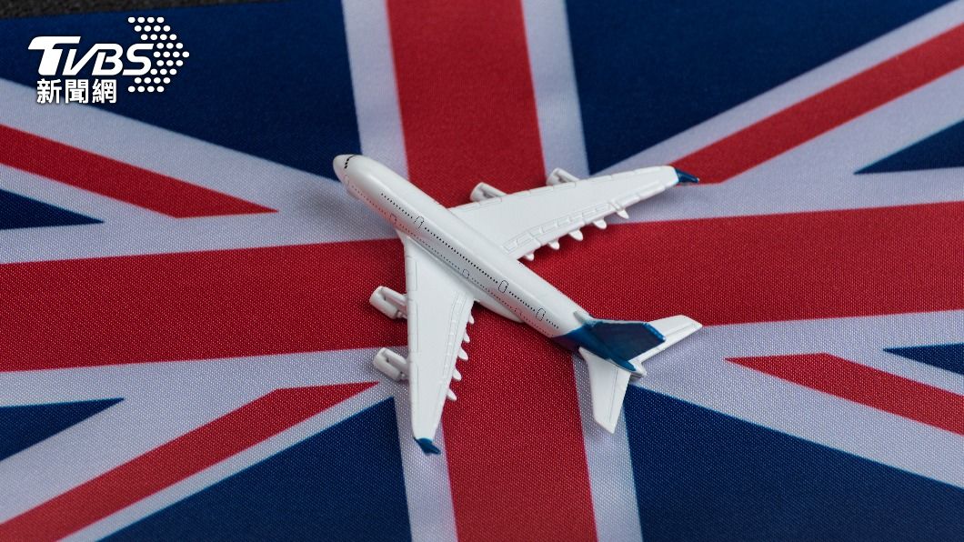 鬧員工荒！至少180航班取消　英國旅客擠爆機場
