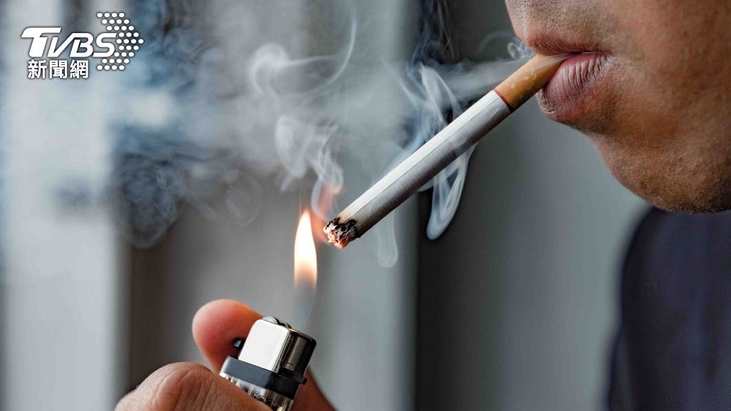 加拿大政府準備規定當地出售的每枝香煙都要印有警告字句。(示意圖/shutterstock達志影像)