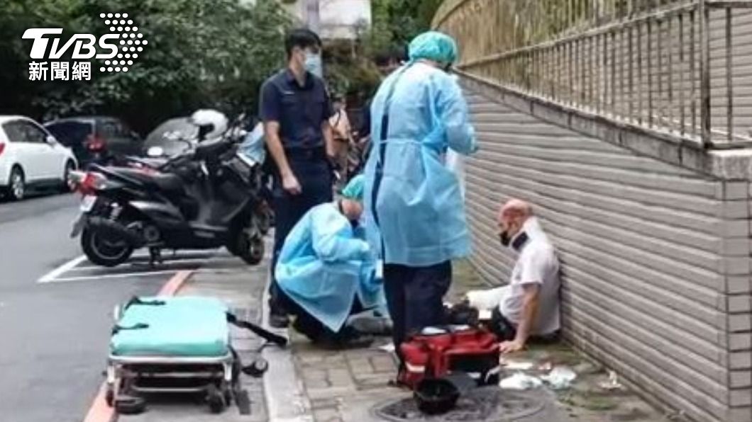 叫傳播玩玩不付錢!男遭4煞埋伏甩棍狂打 雙手骨折