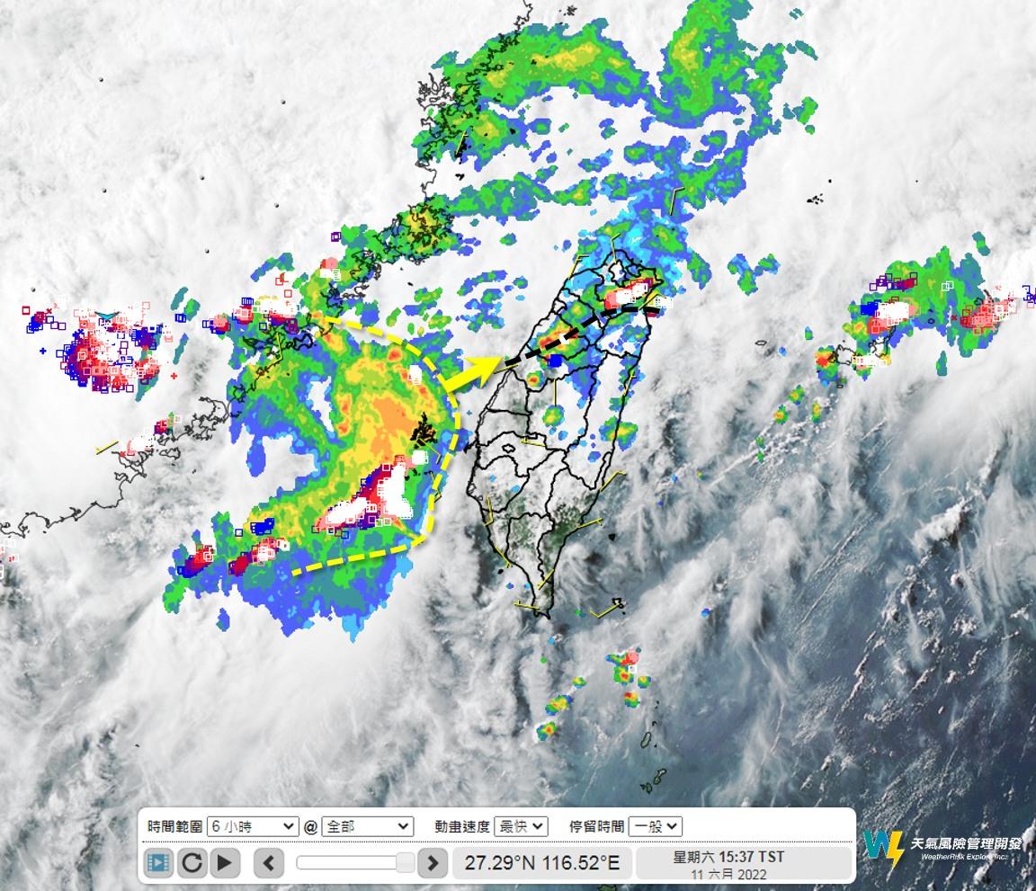 西半部留意對流移入。(圖/翻攝自天氣風險 WeatherRisk臉書)