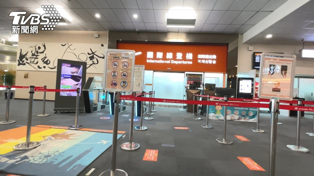 隨著疫情逐漸趨緩,民眾也盼望能出國旅遊。(圖/TVBS)