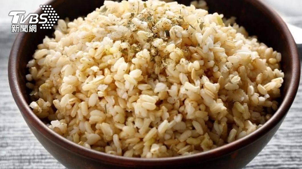 堅果太硬改吃雜糧飯!煮飯前「這步驟」是關鍵 口感濕潤更好咀嚼