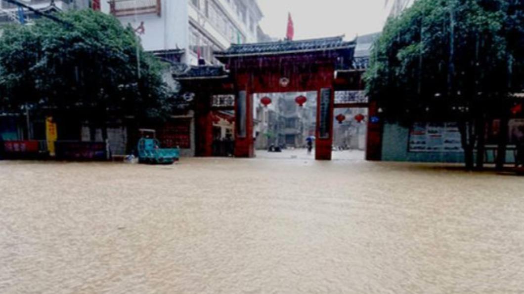 圖/翻攝自微博 爱德基金会
