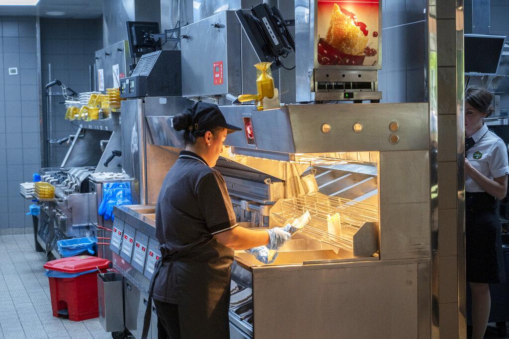 更名重新開張的俄羅斯版麥當勞餐廳。(圖/達志影像美聯社)