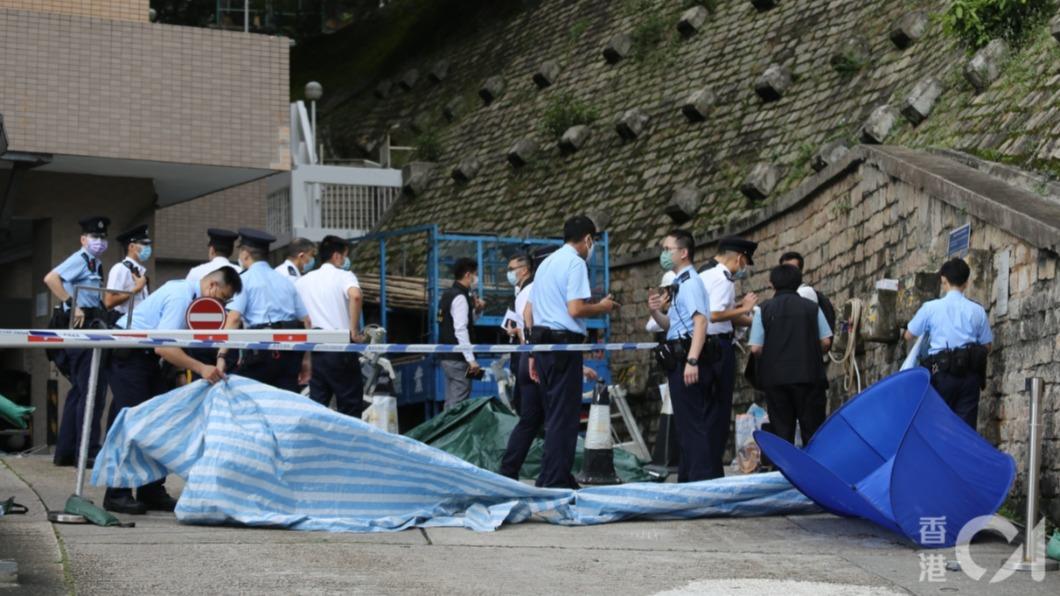 香港工安意外「2工人逾20樓墜樓亡」 家屬悲慟落淚
