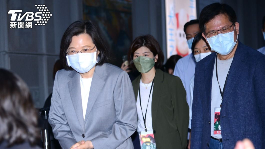 蔡英文(左起)、林佳龍。(圖/許方正攝)